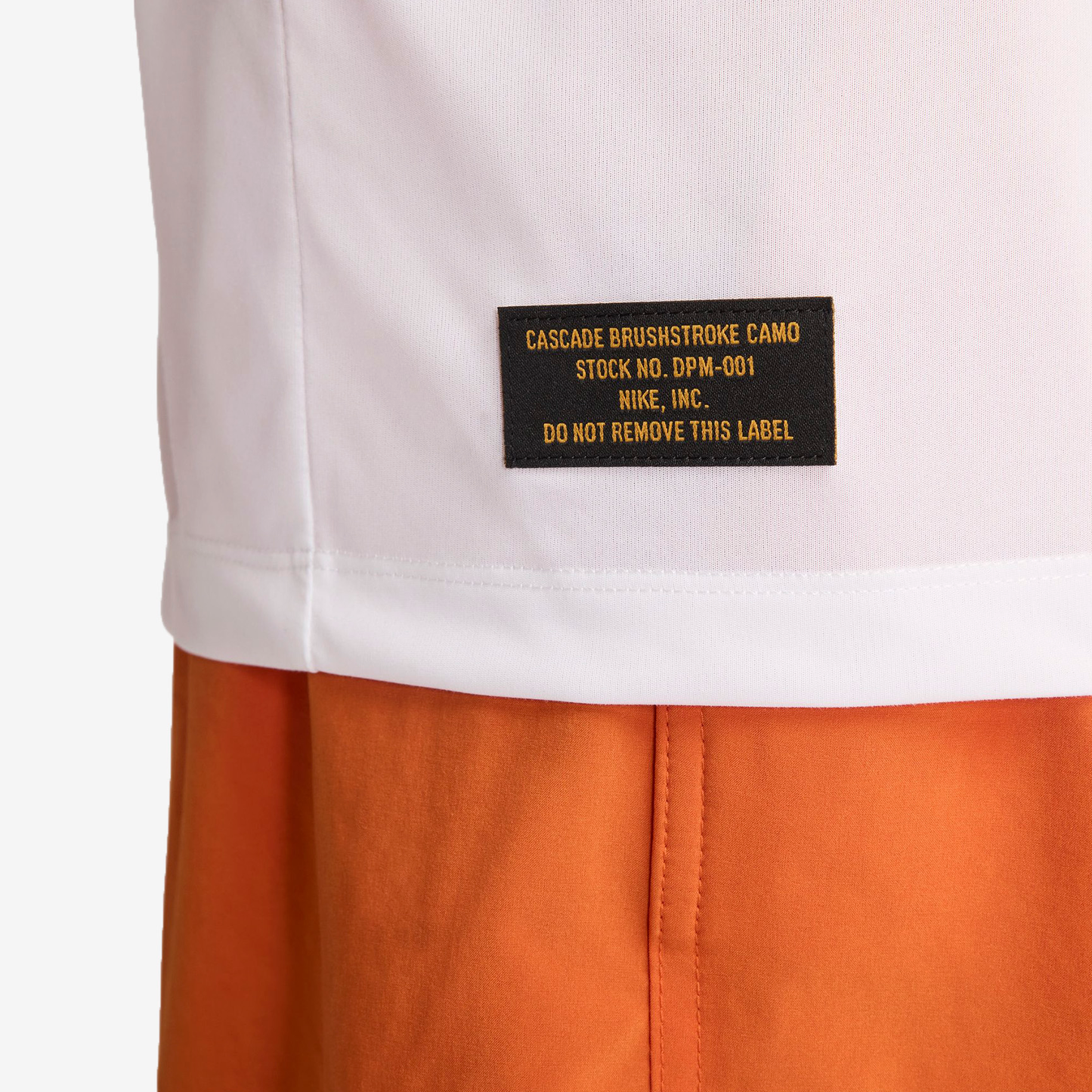 NIKE DRI-FIT T-SHIRT - MEN FV8370-100