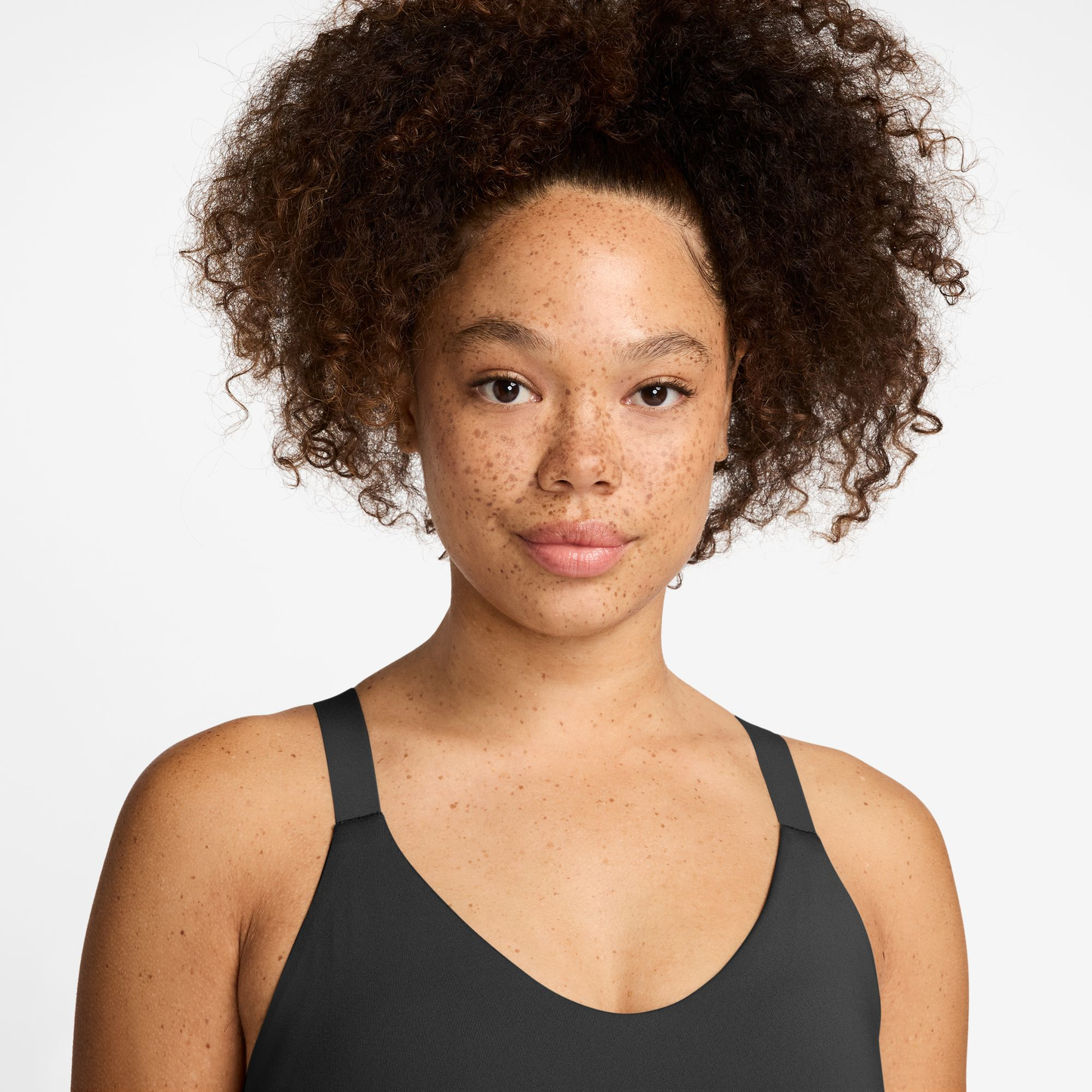 NIKE INDY TOP - SUJECION MEDIA FD1065-010