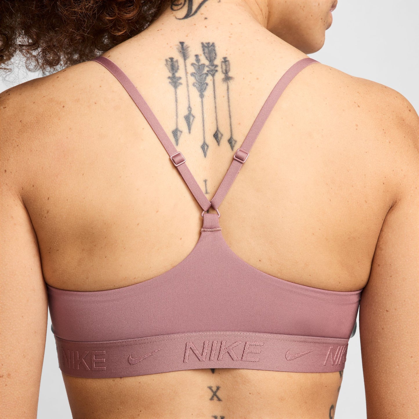 NIKE INDY TOP - LIGHT SUPPORT