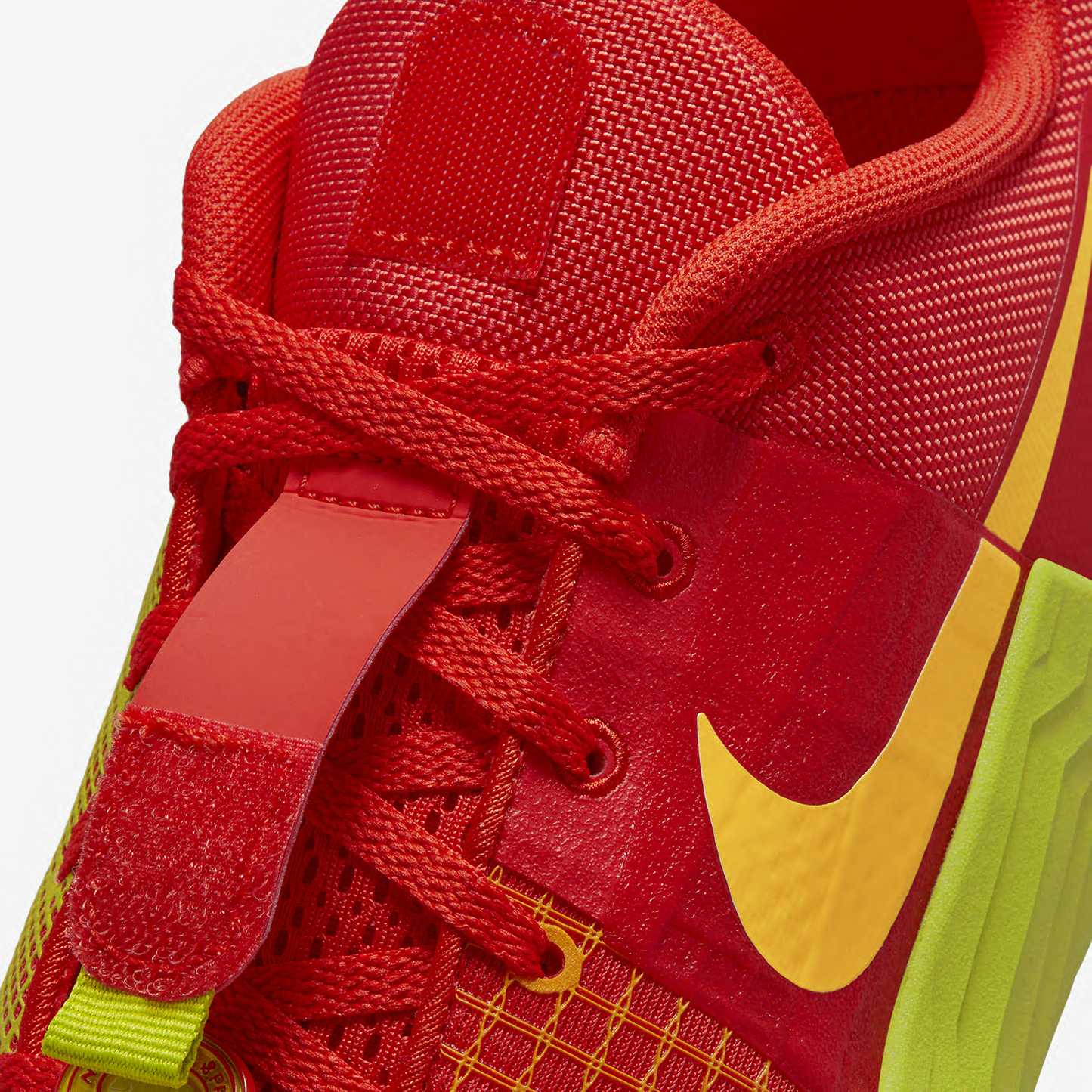 NIKE METCON 8 AMP DV9019-600