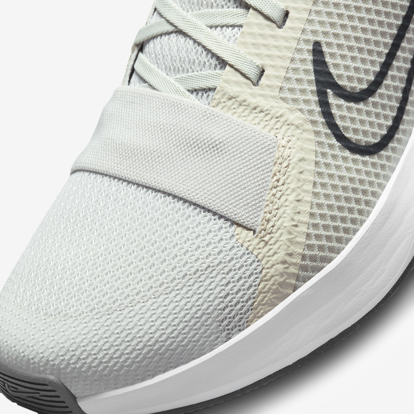 NIKE MC TRAINER 2 DM0823-004