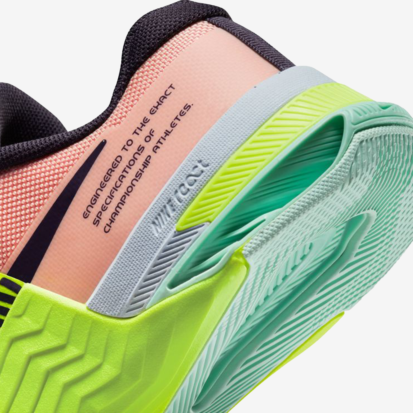 NIKE METCON 8 - WOMAN DO9327-800