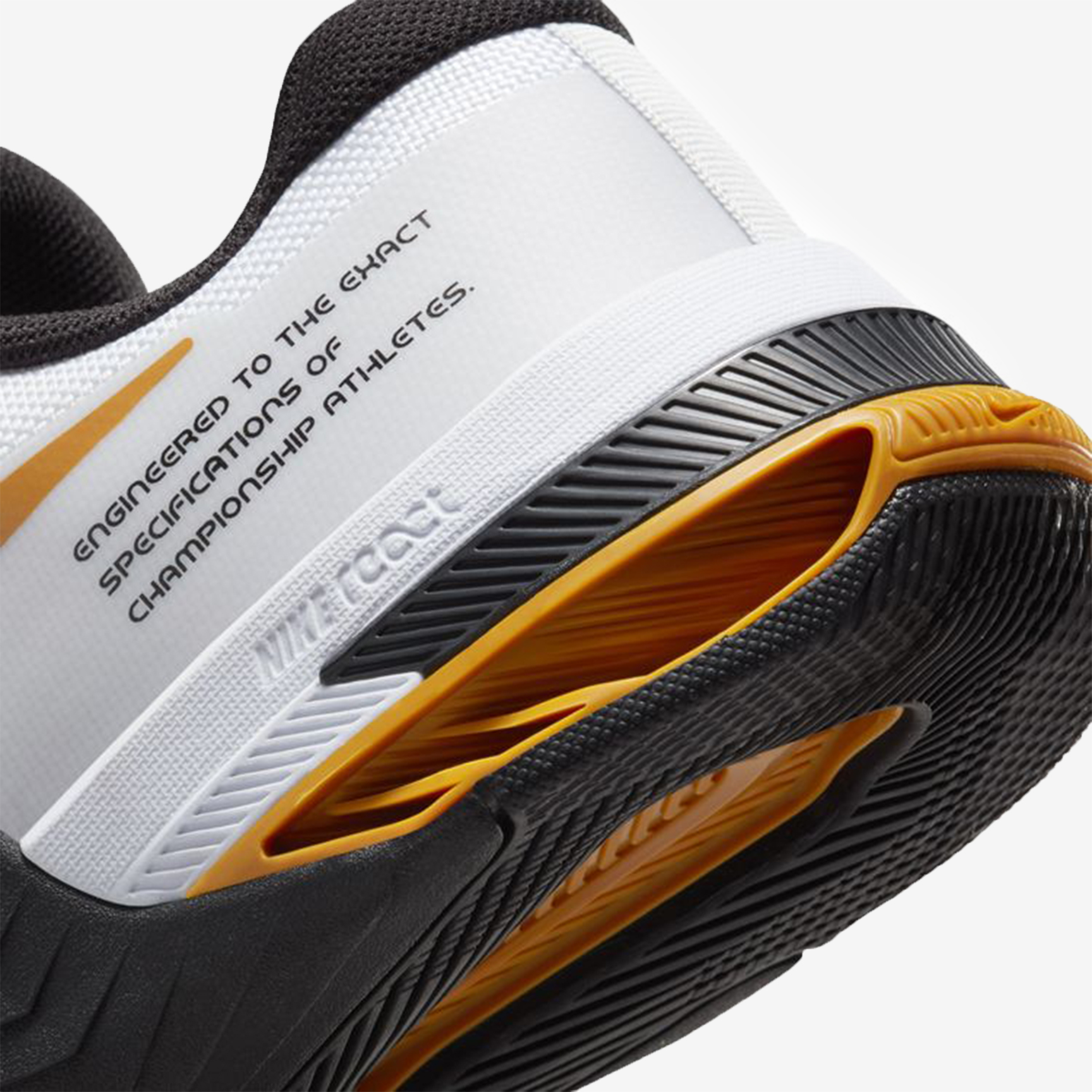 NIKE METCON 8 DO9328-100