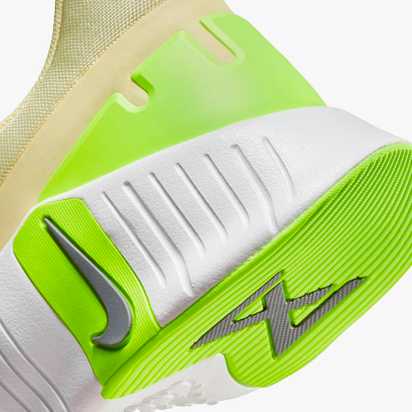 NIKE FREE METCON 5 - WOMAN DV3950-800