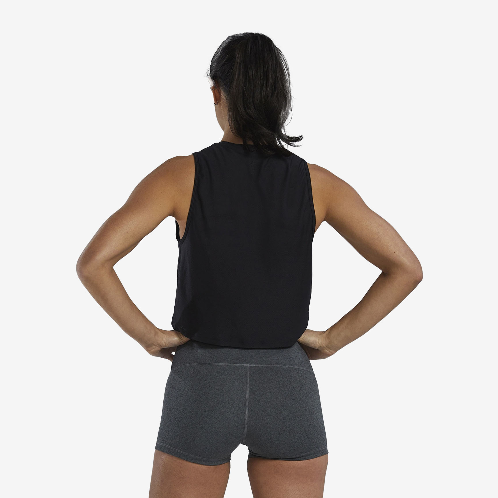 TYR AirTec Cropped Tank Top T39000-BLACK