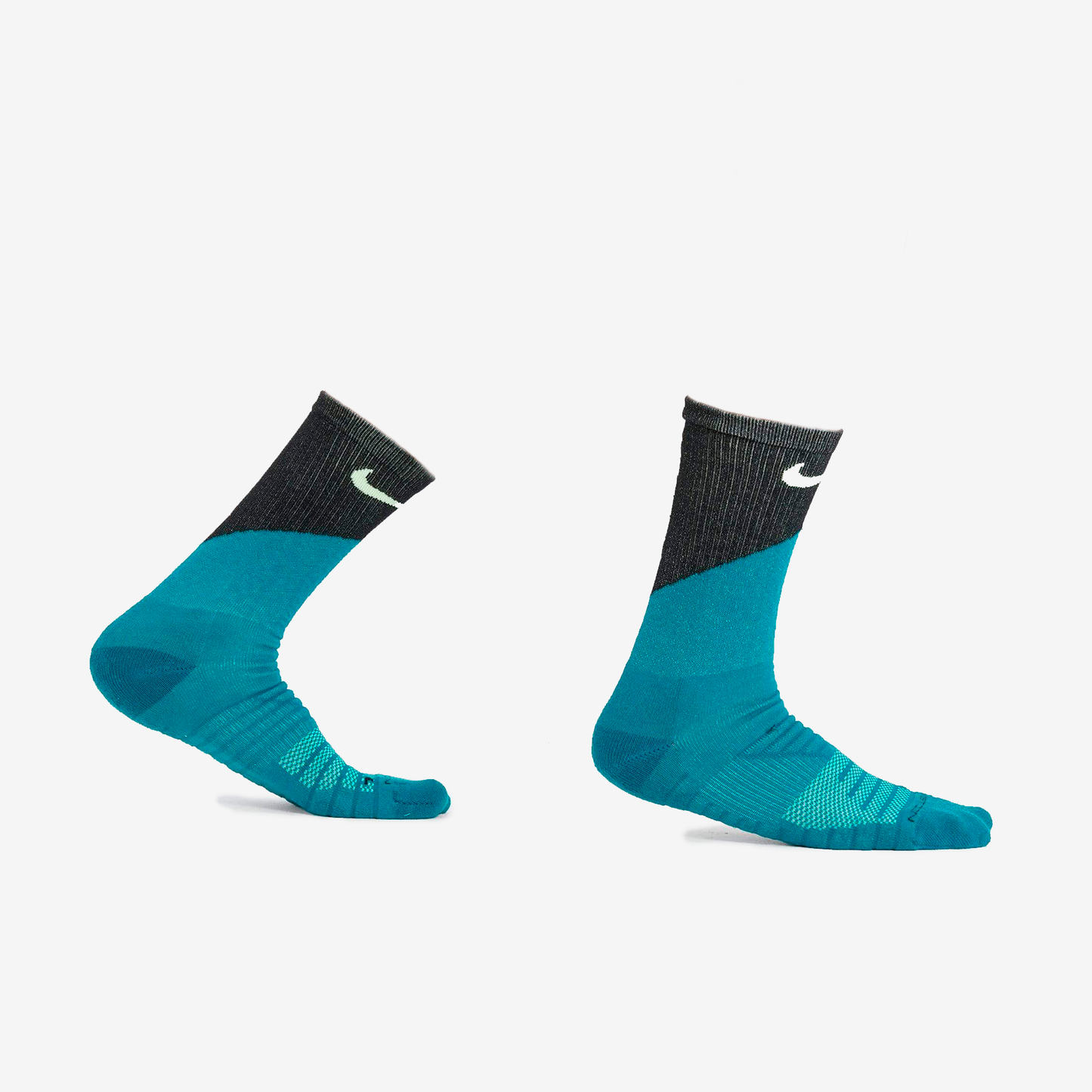 NIKE EVERYDAY MAX METCON CUSHIONED SOCKS DA2783-010