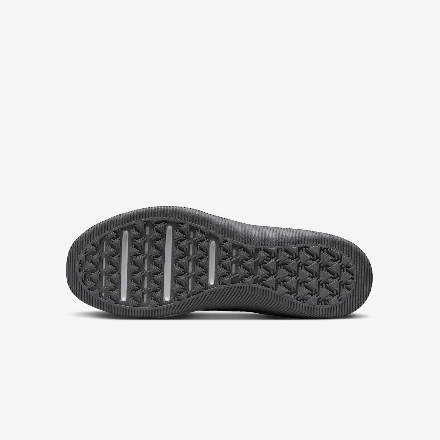 NIKE MC TRAINER 2 DM0823-004