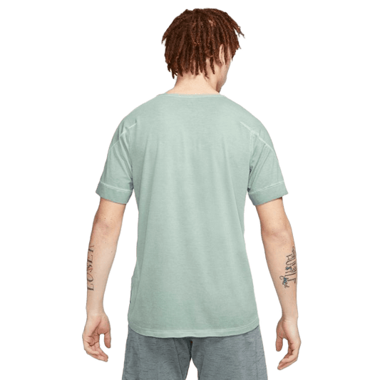 NIKE YOGA  SHORT-SLEEVE SPECIALTY-DYED TOP DC6723-337