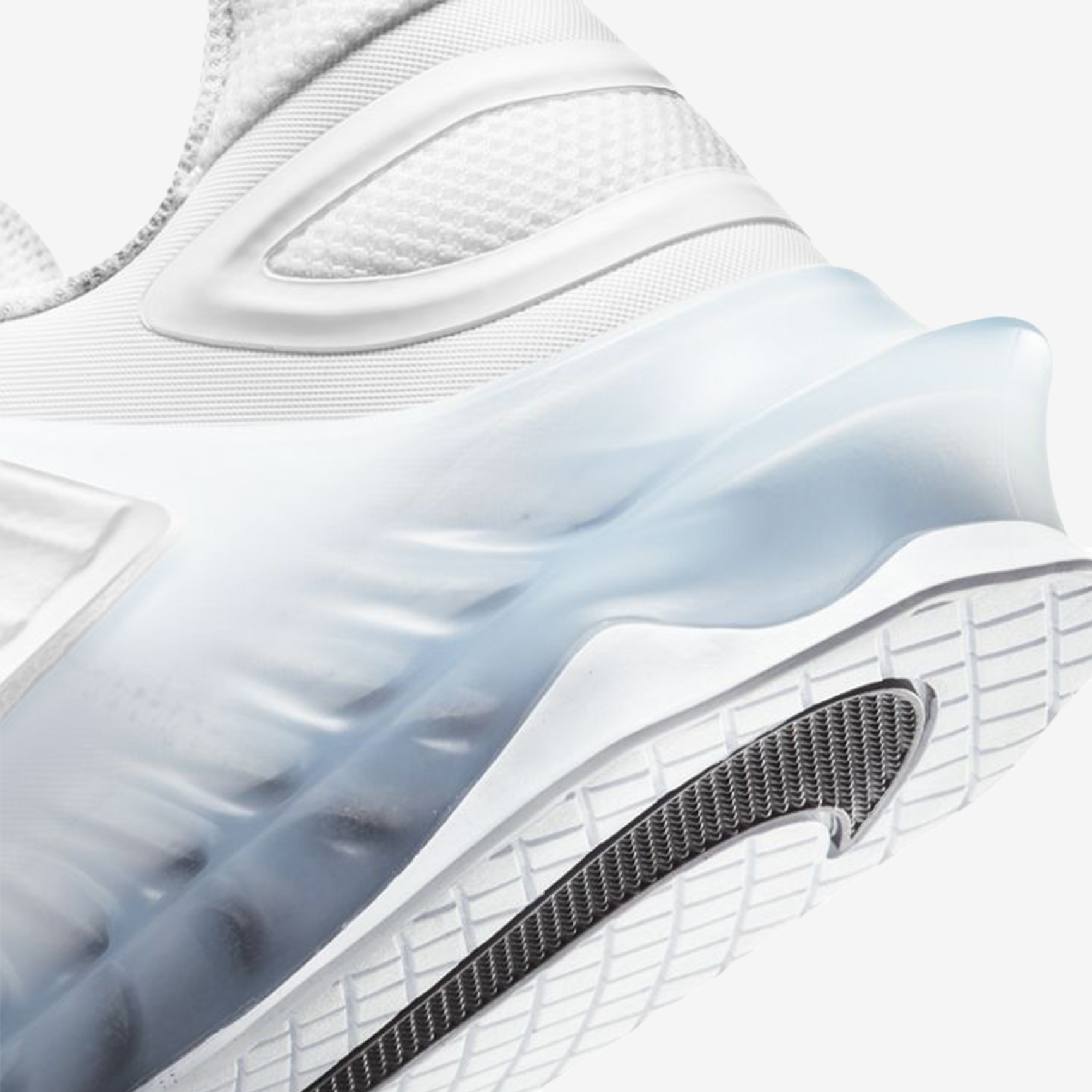 NIKE SAVALEOS CV5708-100