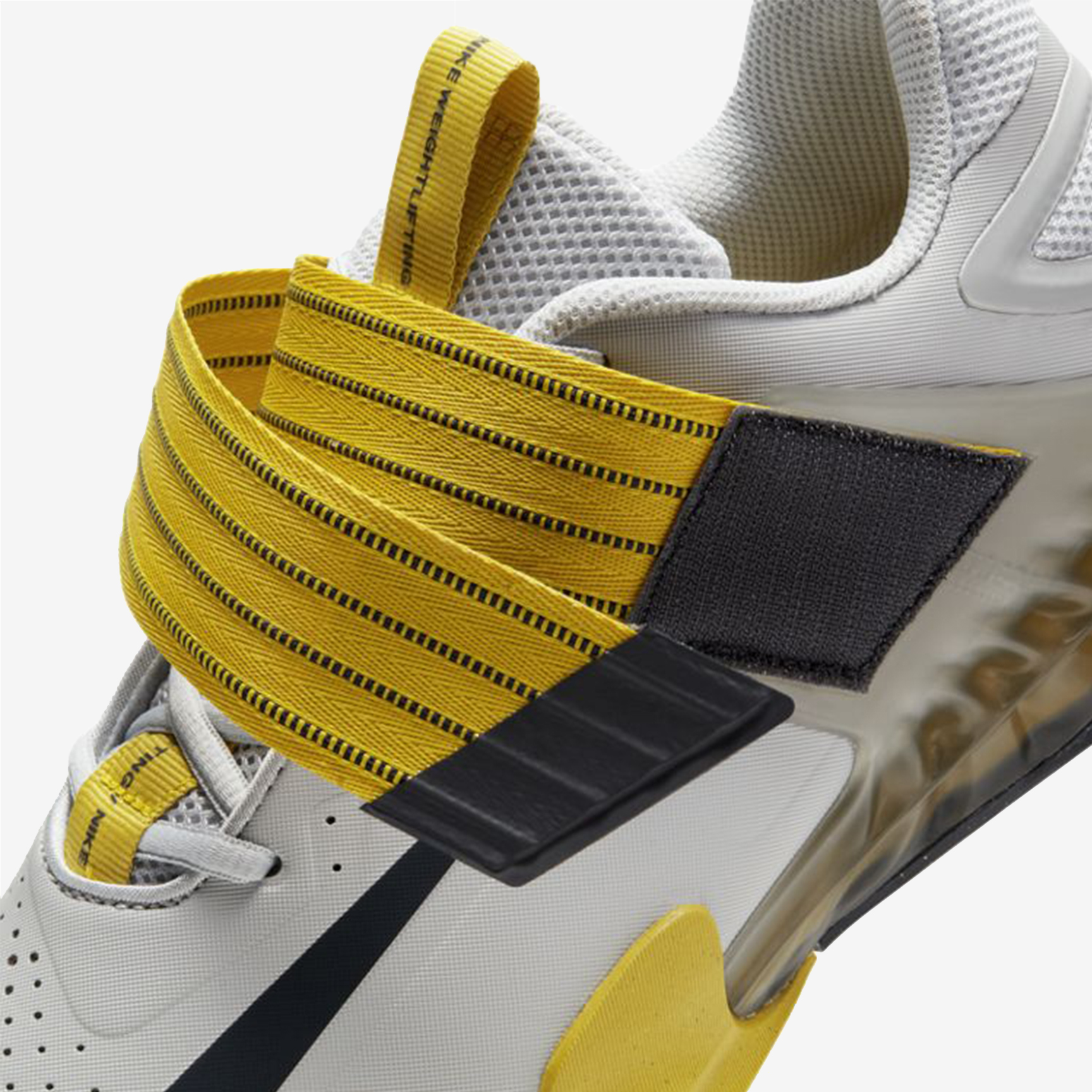 NIKE SAVALEOS CV5708-007