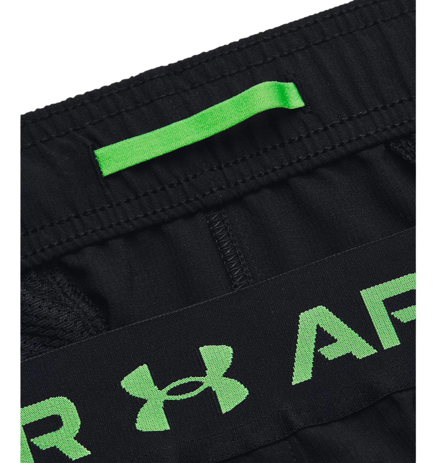 SHORT UNDER ARMOUR VANISH WOVEN 6IN 1373718-004