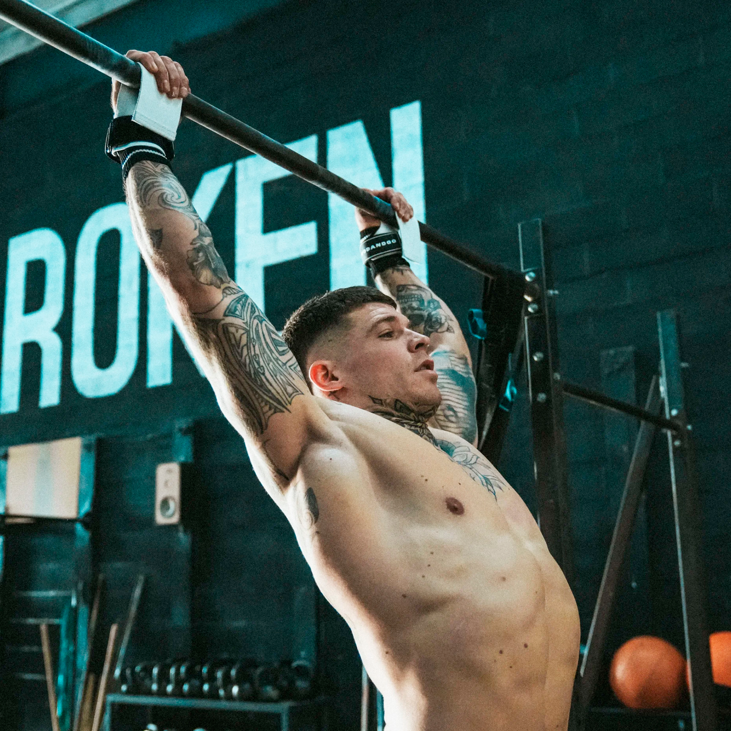 WODANDGO GYMGRIP V2 Gym Grips WAGGYMGRIP-BLK/WHT