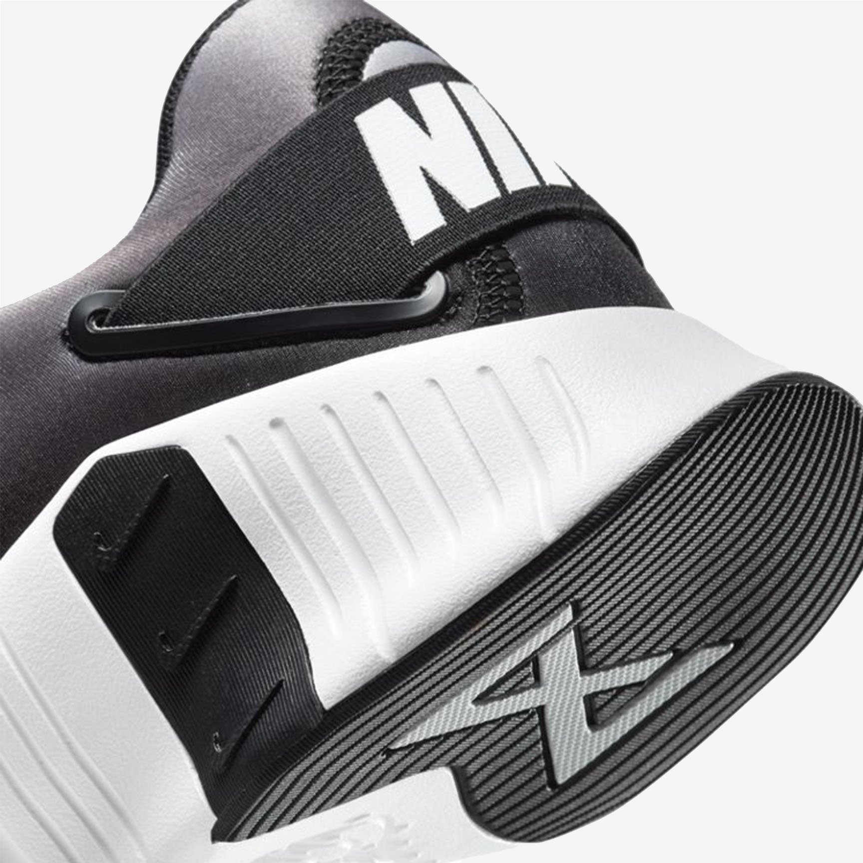 NIKE FREE METCON 4 DJ3021-101