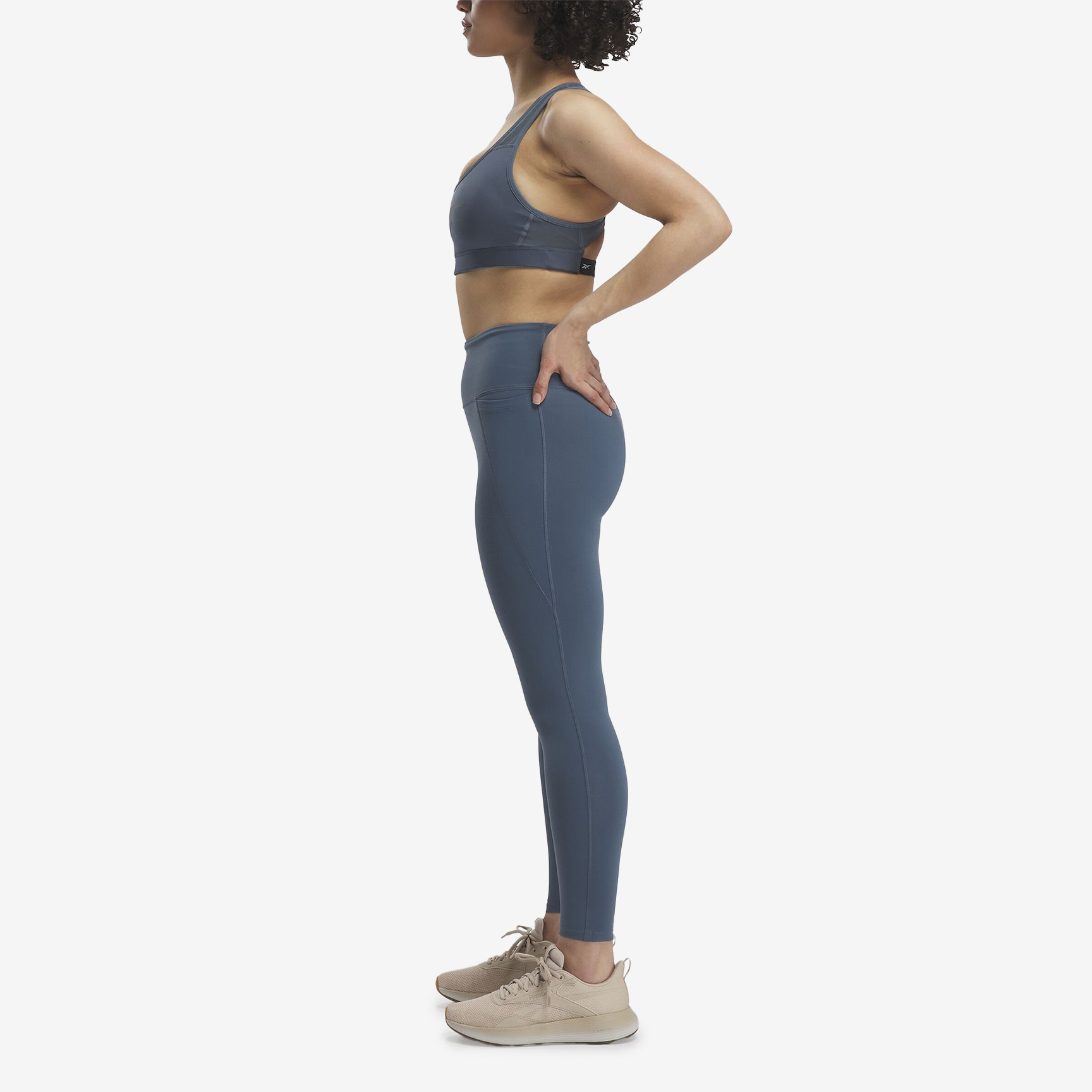 REEBOK LUX VECTOR BRA - MEDIUM IMPACT LUXVECTORBRA-100035172