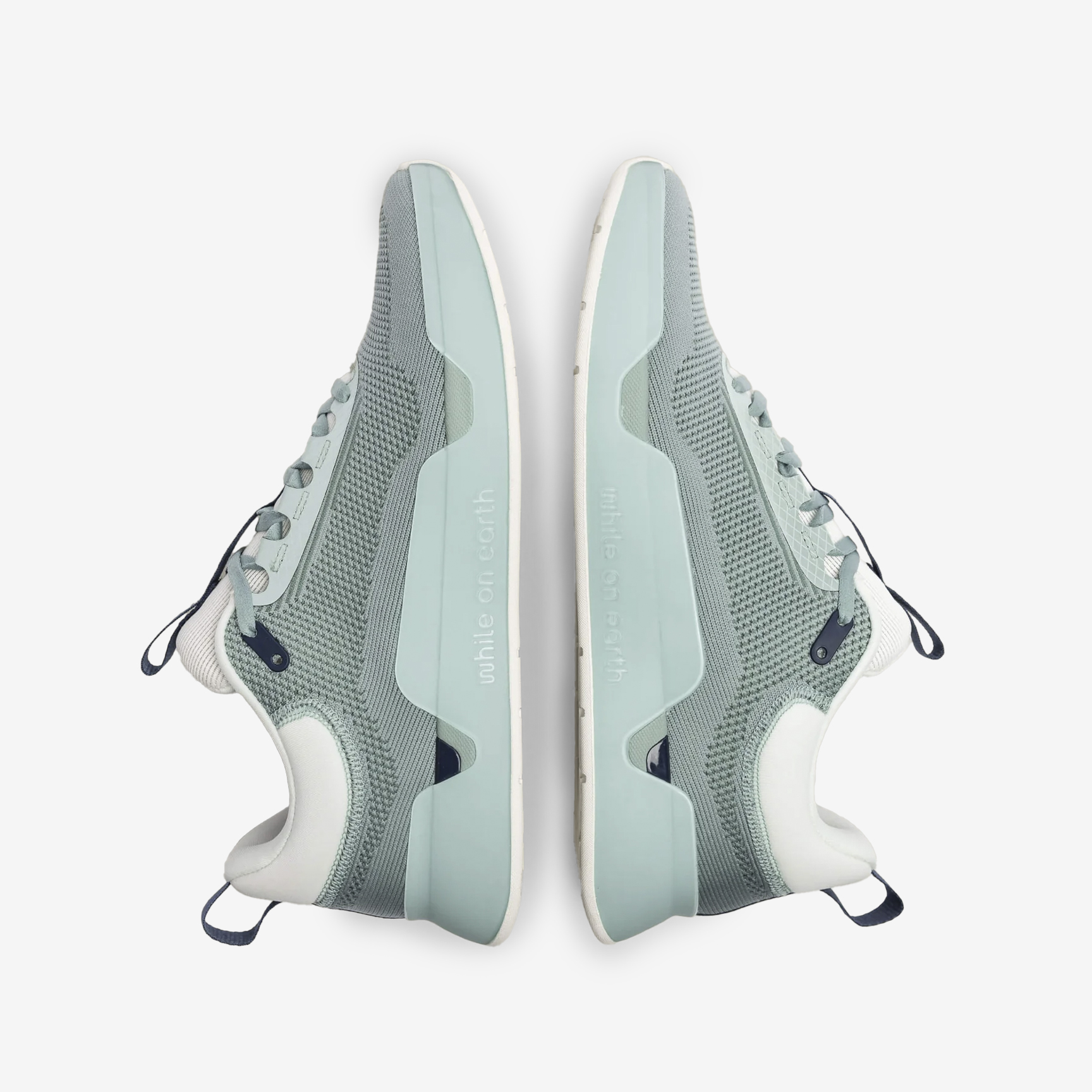 WHILE ON EARTH MOVE TRAINER FTN-Mint/Surf