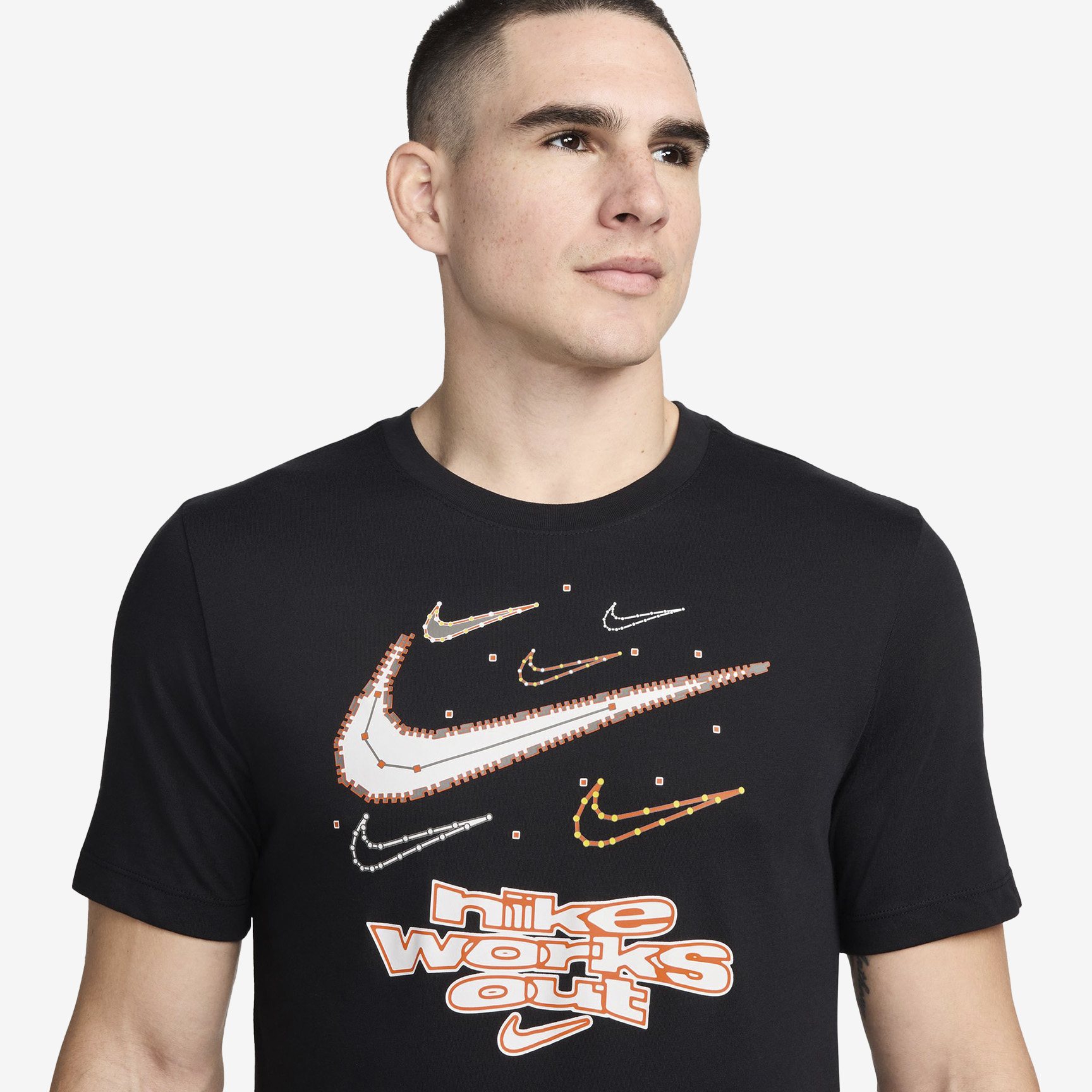 NIKE DRI-FIT T-SHIRT - MEN FV8372-010