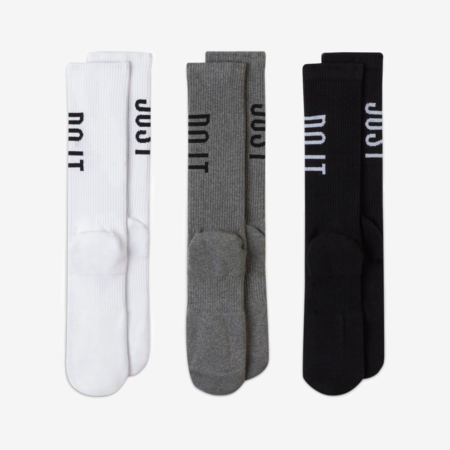 NIKE EVERYDAY PLUS CUSHIONED TRAINING CREW SOCKS (3 PAIRS) CZ0505-902