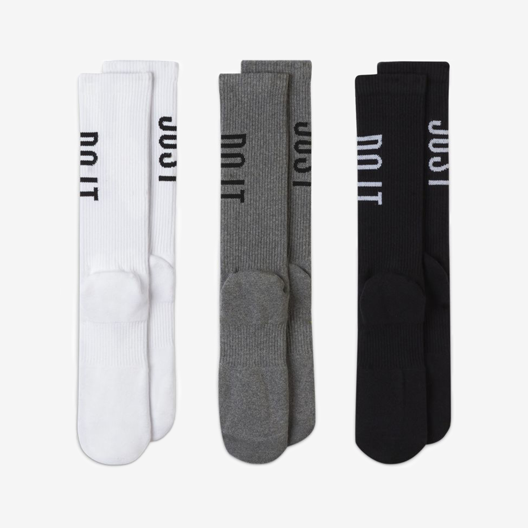 NIKE EVERYDAY PLUS CUSHIONED TRAINING CREW SOCKS (3 PAIRS) CZ0505-902