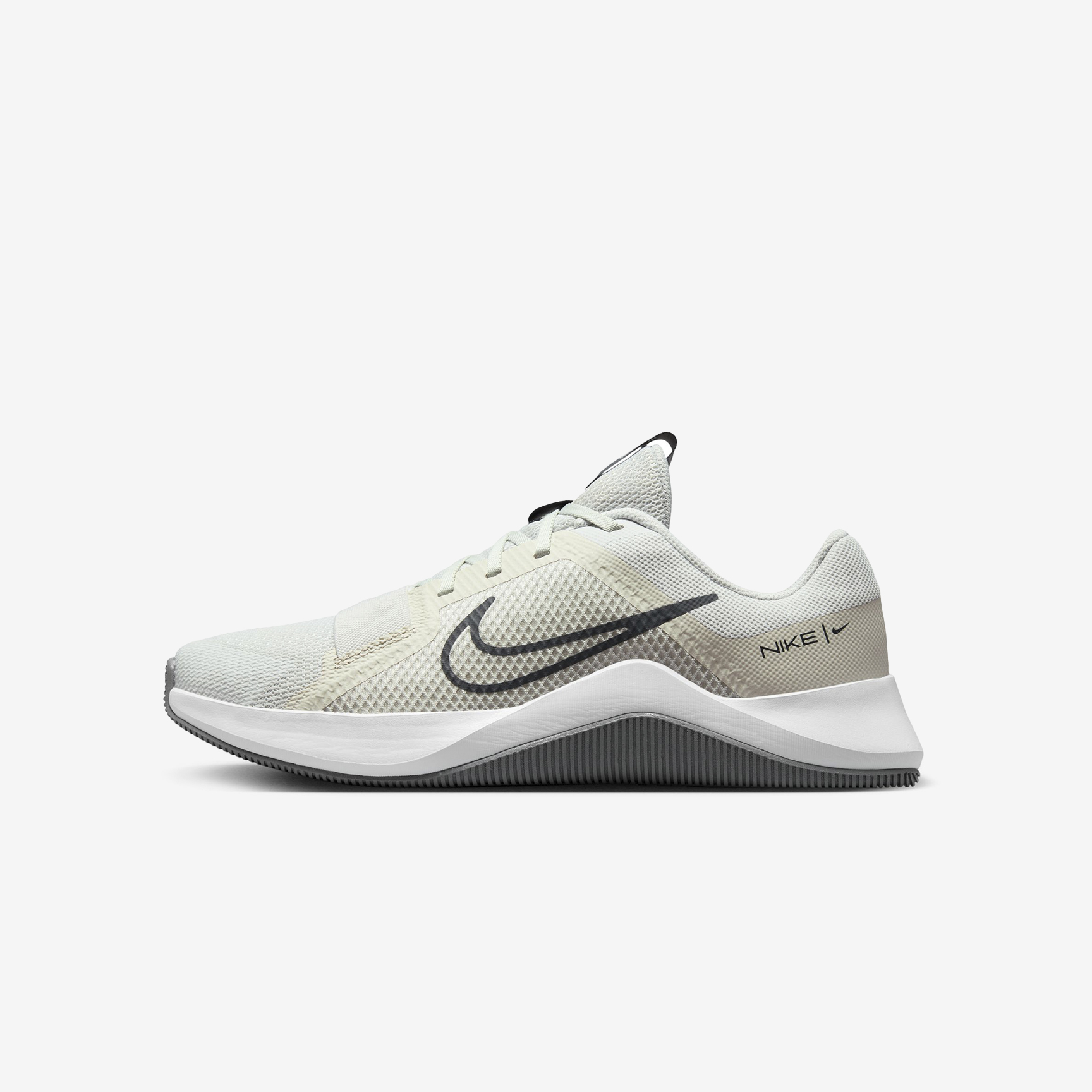 NIKE MC TRAINER 2 DM0823-004