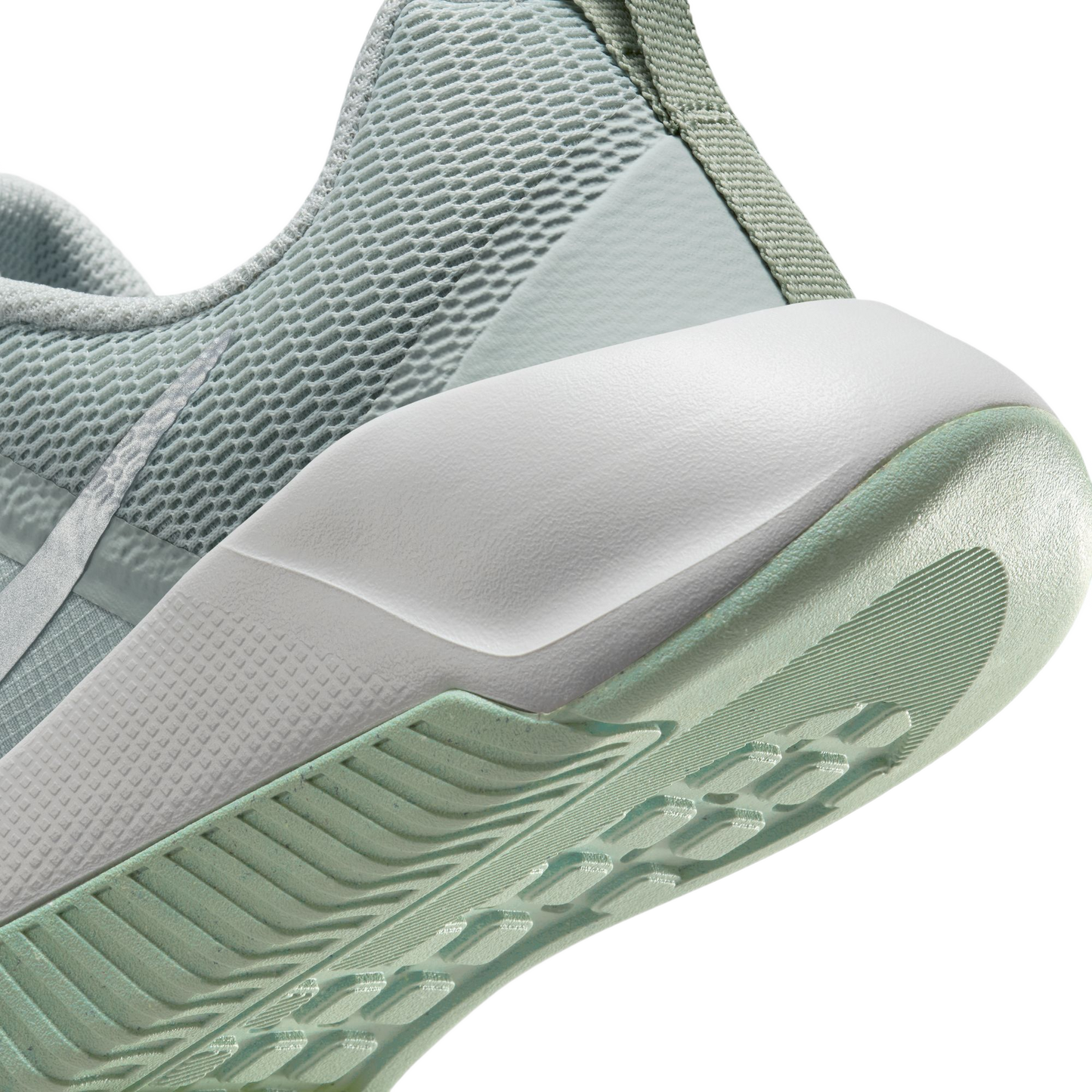 Nike MC Trainer 3 - WOMEN FQ1830-006