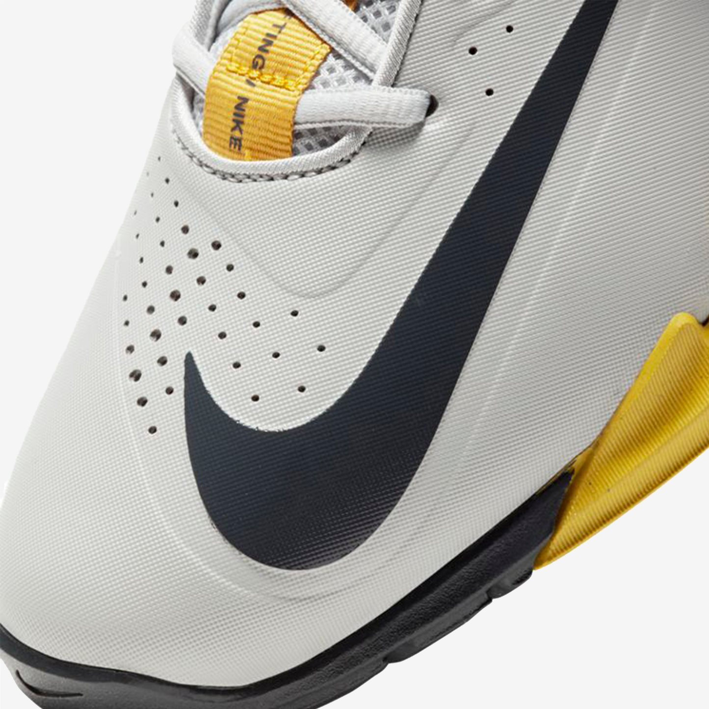 NIKE SAVALEOS CV5708-007